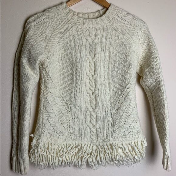 Banana Republic Italian Yarn Cable Fringe Sweater - Picture 3 of 7